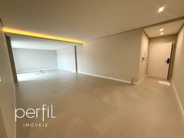 Imagem 3: Imperdível: Apartamento à Venda em Joinville-SC, Bairro Santo Antônio - 3 quartos, 3