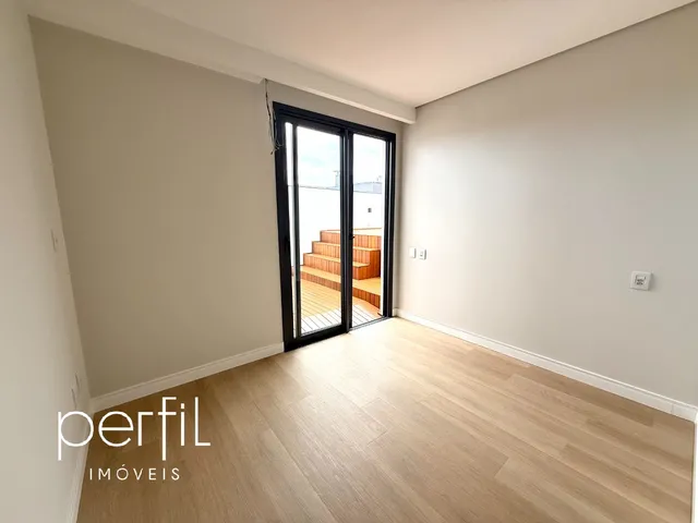 Imagem 2: Imperdível: Apartamento à Venda em Joinville-SC, Bairro Santo Antônio - 3 quartos, 3