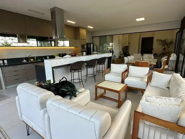 Imagem: Excelente Casa no Portal do Sol Green
