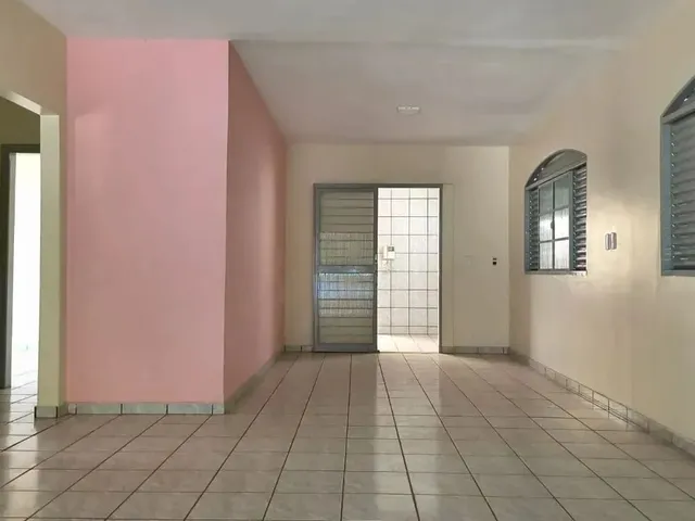 Imagem 1: Casa para Aluguel - Residencial Ou Comercial, 227 M² 3 Quartos - 1 Suíte, St. Bueno