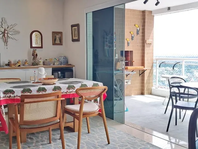 Imagem: Apartamento Mobiliado com 3 Suítes no Bairro