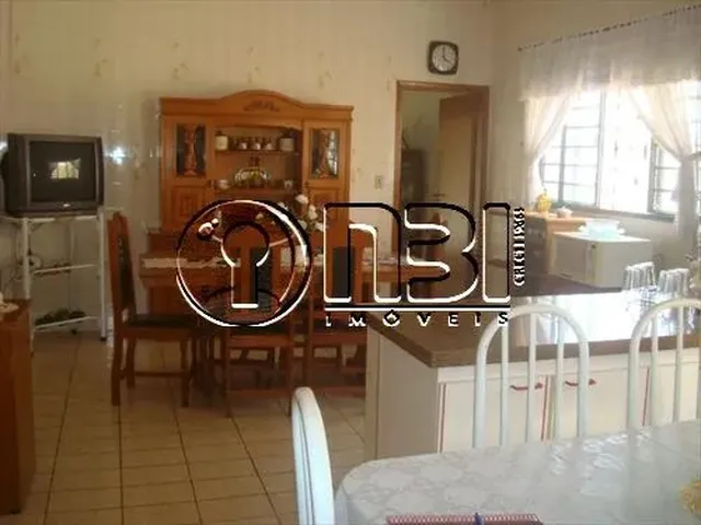 Imagem 9: Casa Tipo Sobrado com 3 Quartos Sendo 2 Suítes com Piscina - Jardim Aclimação