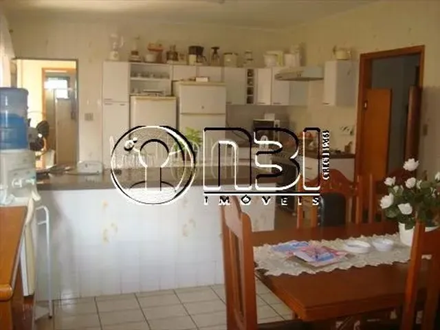 Imagem 10: Casa Tipo Sobrado com 3 Quartos Sendo 2 Suítes com Piscina - Jardim Aclimação