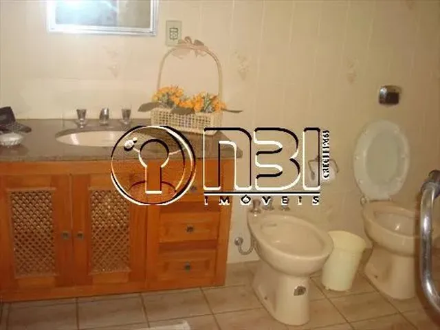 Imagem 6: Casa Tipo Sobrado com 3 Quartos Sendo 2 Suítes com Piscina - Jardim Aclimação