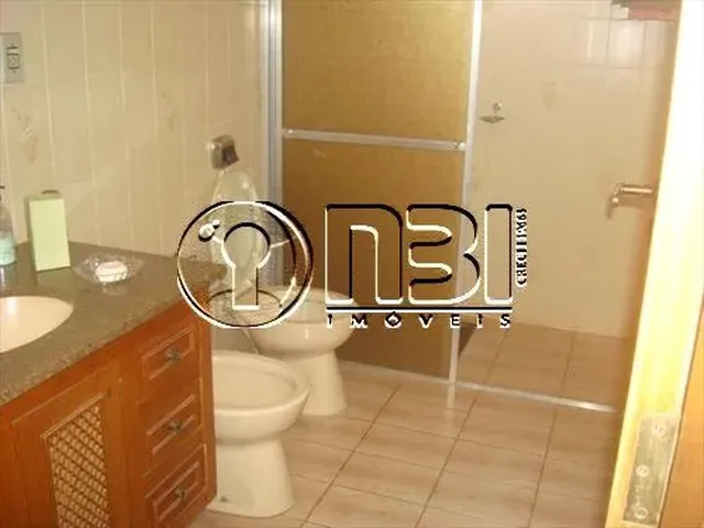 Imagem 12: Casa Tipo Sobrado com 3 Quartos Sendo 2 Suítes com Piscina - Jardim Aclimação