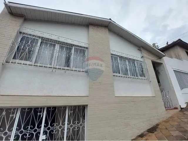 Imagem 1: Aluguel: Casa no Centro de Passo Fundo, 3 Quartos