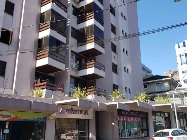 Imagem: Apartamento Amplo e Reformado de 3 Dormitórios