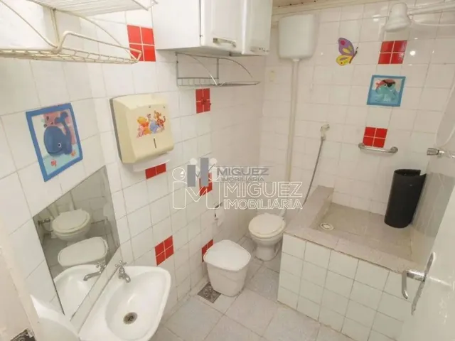 Imagem 10: Rua Maria Amália- Código 9379 - Casa com 8 Quartos, Tijuca - Rio de Janeiro