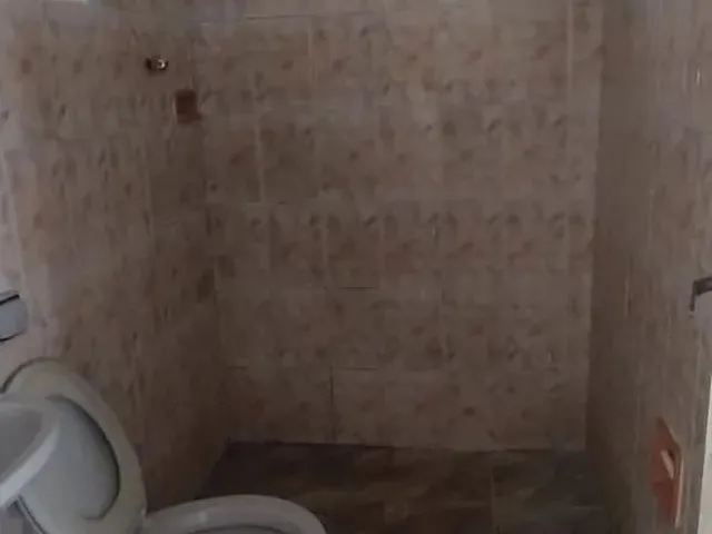 Imagem 16: Casa 02 Quartos, Varanda Etc... em Vista Alegre (Próximo Ao Mcdonald&Amp;Apos;S da