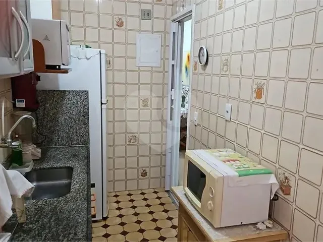 Imagem 10: Apartamento À Venda Ou para Alugar com 2 Quartos no Condomínio do Edifício Jean Mark
