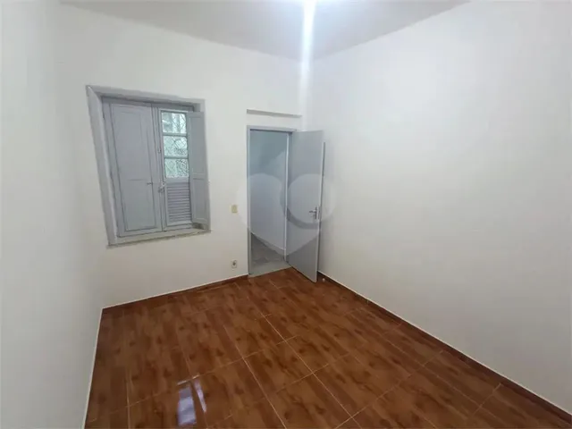 Imagem 12: Apartamento para Alugar com 4 Quartos no Condomínio Edificio Mara., Rio de Janeiro - Rj