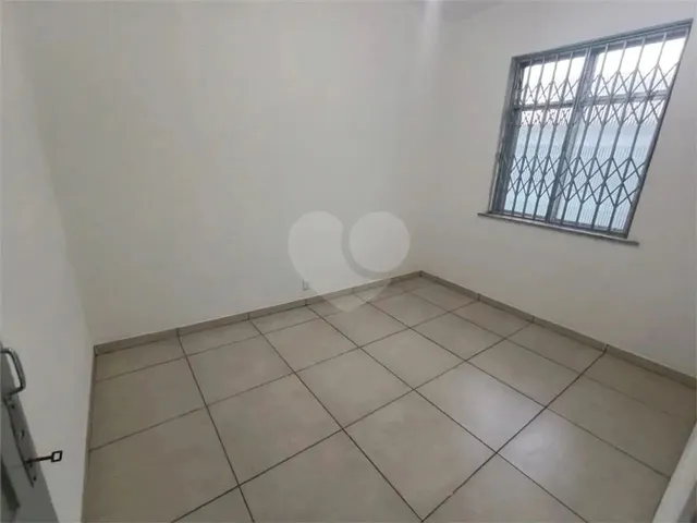 Imagem 11: Apartamento para Alugar com 4 Quartos no Condomínio Edificio Mara., Rio de Janeiro - Rj