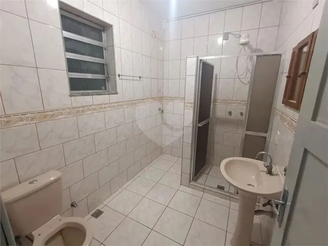 Imagem 15: Apartamento para Alugar com 4 Quartos no Condomínio Edificio Mara., Rio de Janeiro - Rj