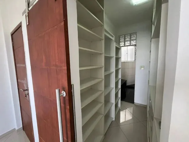 Imagem 12: Apartamento Reformado com 2 Quartos, Suíte e Vista Ampla Próximo Ao Metrô e Ao