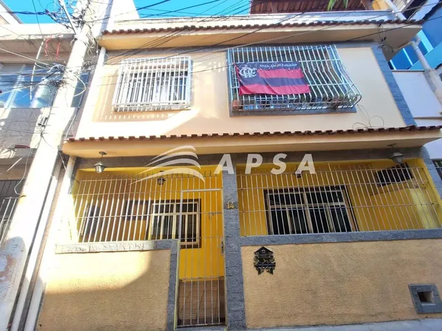 Imagem 8: Excelente Casa Localizado em Marechal Hermes, 76M², Sala Confortável, Possui Dois