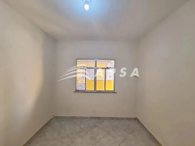 Imagem 15: Excelente Casa Localizado em Marechal Hermes, 76M², Sala Confortável, Possui Dois