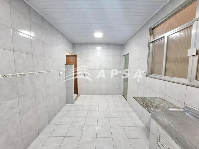 Imagem 6: Excelente Casa Localizado em Marechal Hermes, 76M², Sala Confortável, Possui Dois