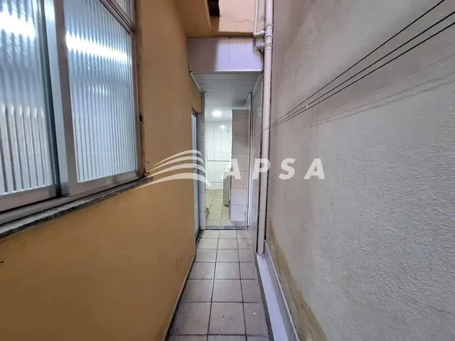 Imagem 2: Excelente Casa Localizado em Marechal Hermes, 76M², Sala Confortável, Possui Dois