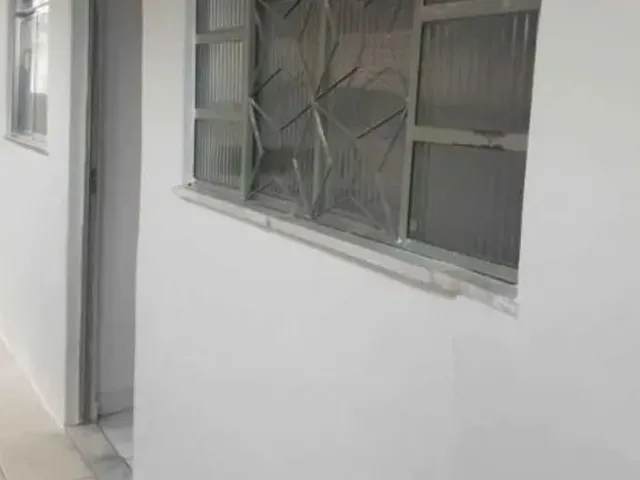 Imagem: Alugo Quitinete