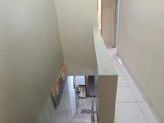 Imagem 12: Casa com 3 Quartos, Varanda e Terraço!