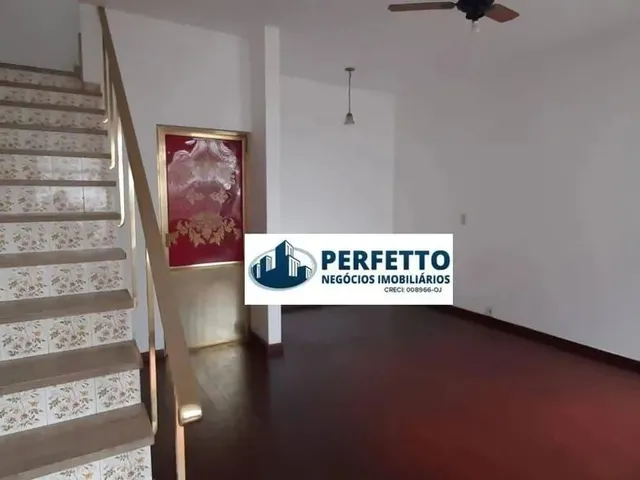 Imagem 15: Aluga - Vila Isabel - Próximo Shopping - Casa Triplex de Vila com Vaga para Moto