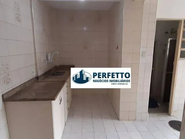 Imagem 12: Aluga - Vila Isabel - Próximo Shopping - Casa Triplex de Vila com Vaga para Moto