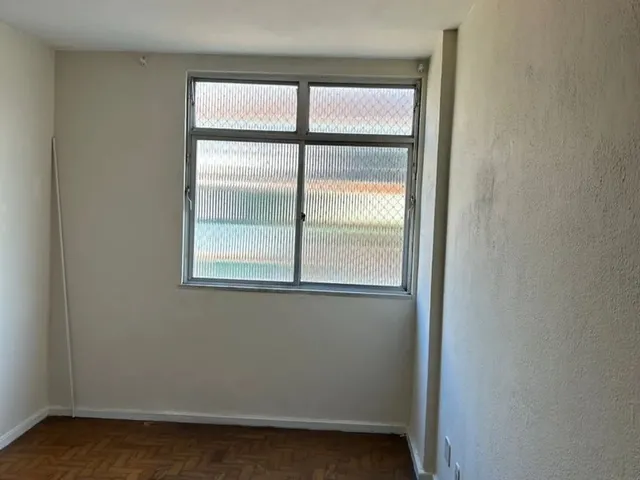 Imagem: Alugo Apto de 2 Qtos. Na Rua Curupaiti em