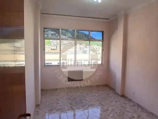 Imagem 5: Olaria - Ótimo Apartamento com 62M2 , 2 Quartos , Sala, Área de Serviço, Cozinha