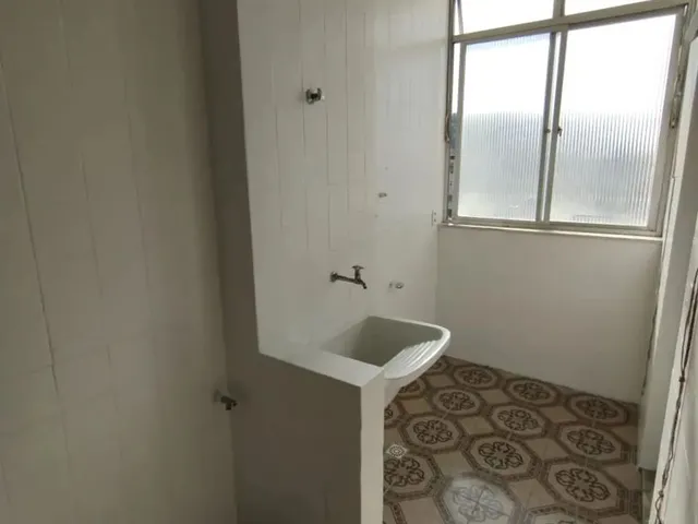 Imagem 16: Imóvel para Aluguel Tem 75 M² com 2 Quartos em Maracanã - Rio de Janeiro - Rj