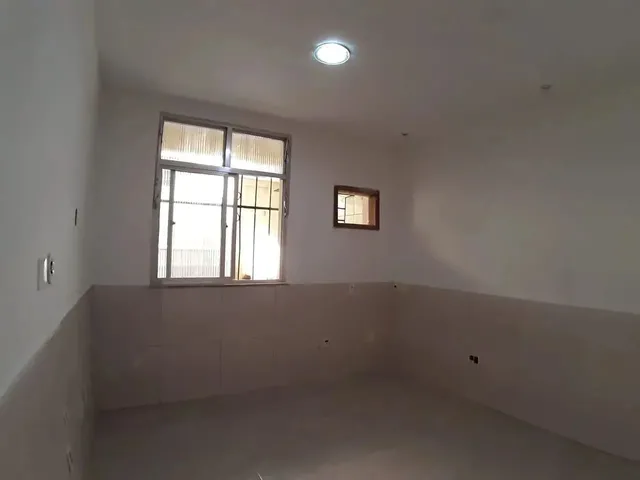 Imagem 14: Alugo Casa de Fundos com 2 Quartos no Méier