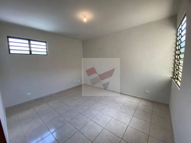 Imagem 5: Casa com 3 Dormitórios para Alugar, 96 M² - Guaíra - Curitiba/Pr