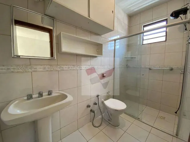 Imagem 4: Casa com 3 Dormitórios para Alugar, 96 M² - Guaíra - Curitiba/Pr