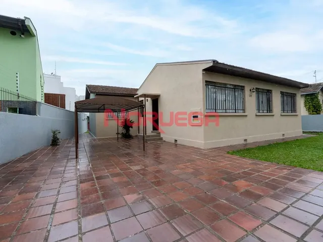 Imagem: Casa Residencial em Curitiba - Pr, Água