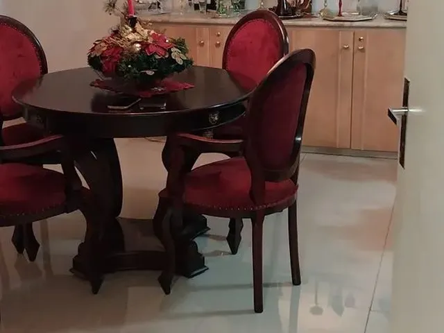 Imagem: Quarto Alugo Mobiliado Bairro Água Verde