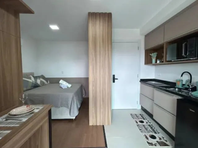 Imagem 8: Apartamento com Sacada e Churrasqueira no Portão