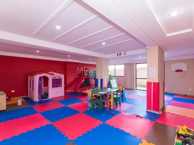 Imagem 15: 3 Dormitorios Sendo 1 Suite com Hidromassagem, Banheiro Social com Armários Planejados