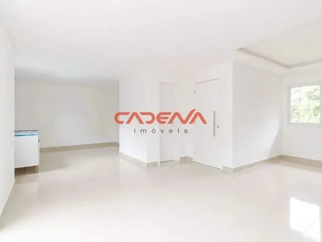 Imagem 7: Sobrado Triplex com 3 Quartos e 2 Vagas para Aluguel no Campo Comprido