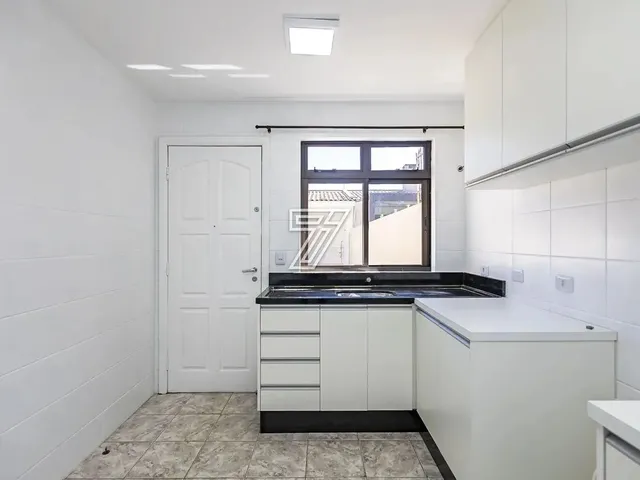 Imagem 10: Sobrado de 3 Dormitórios com 120M² com Jardim no Bairro Parolin