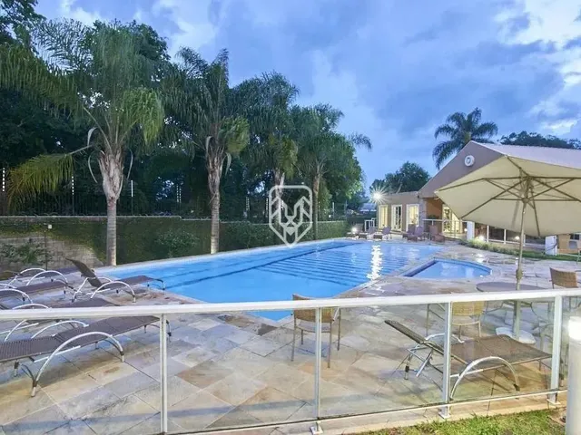 Imagem 6: Casa 03 Suítes, Espaço Gourmet com Jacuzzi, 06 Vagas de Garagem, Campo Comprido