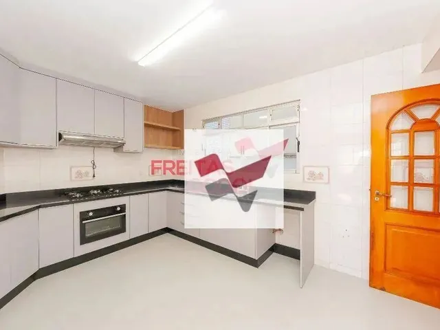 Imagem 5: Apartamento com 4 Dormitórios para Alugar, 244 M² - Água Verde - Curitiba/Pr