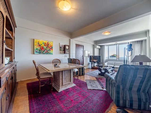 Imagem: Apartamento em Andar Alto na Independência