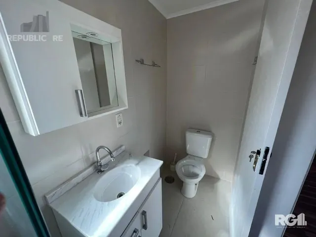 Imagem 4: Kitnet/Conjugado para Alugar no Bairro Cidade Baixa com 35M² - Sem Dormitórios/Quartos
