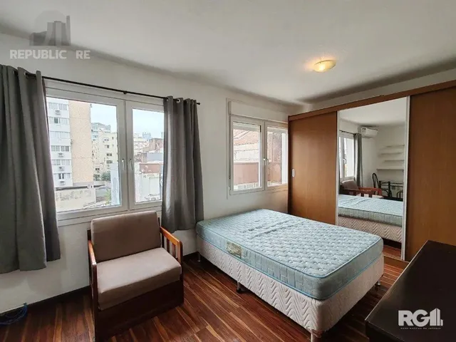 Imagem 6: Kitnet/Conjugado para Alugar no Bairro Cidade Baixa com 35M² - Sem Dormitórios/Quartos