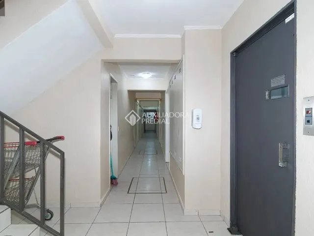 Imagem 10: Imóvel para Aluguel Possui 36 Metros Quadrados com 1 Quarto em Cidade Baixa - Porto
