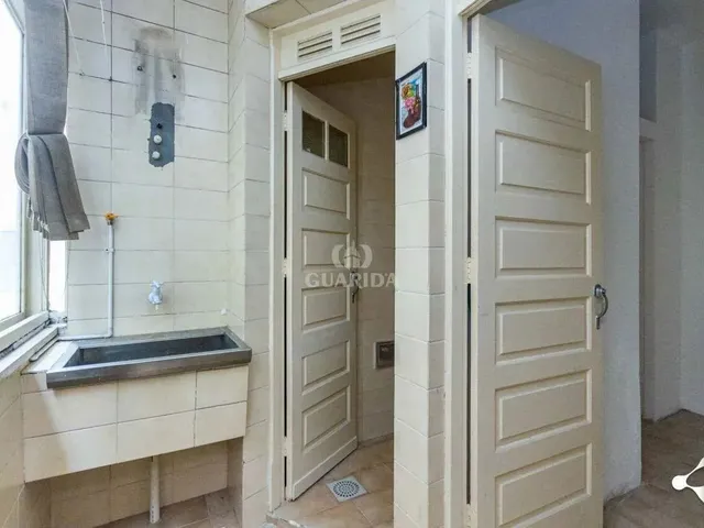 Imagem 10: Apartamento para Aluguel, 2 Quartos, Independência - Porto Alegre/Rs
