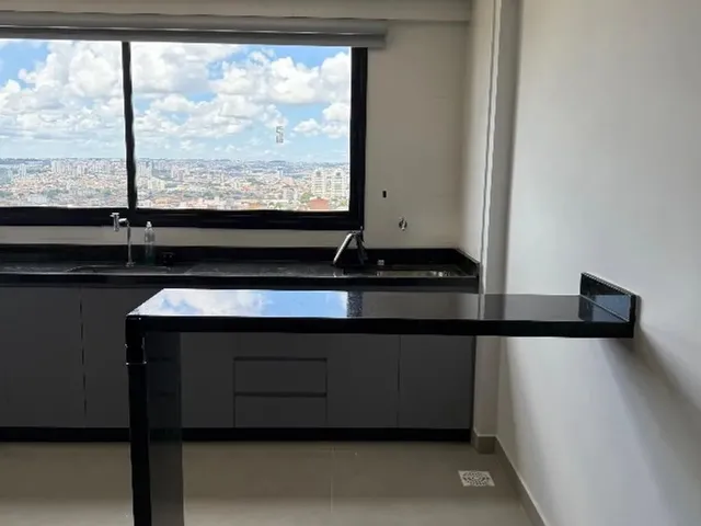 Imagem: O studio possui 1 Dormitório, 1 Banheiro, Imóvel
