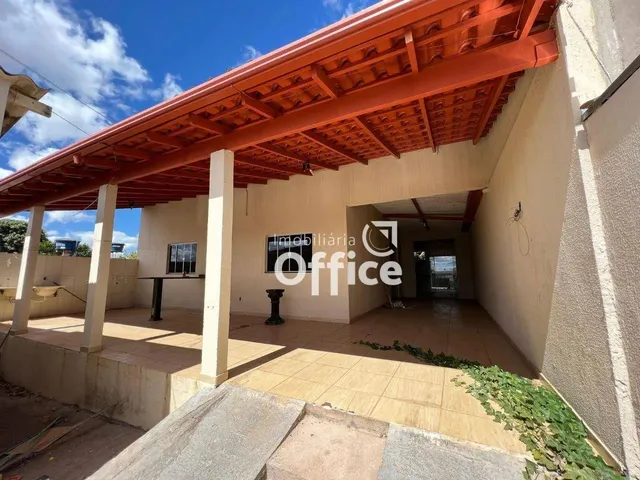 Imagem: Casa com 3 Dormitórios para Alugar, 250