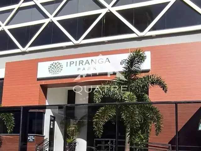 Imagem: O apartamento possui 3 Dormitórios, 1 Suíte, 1 Banheiro,