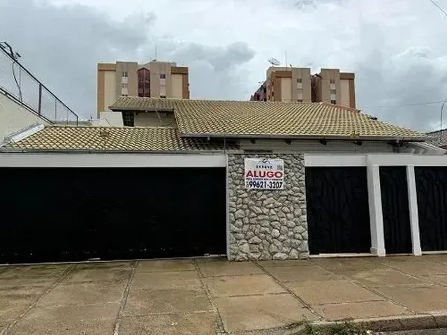 Imagem 1: Imóvel para Aluguel com 200 Metros Quadrados com 4 Quartos