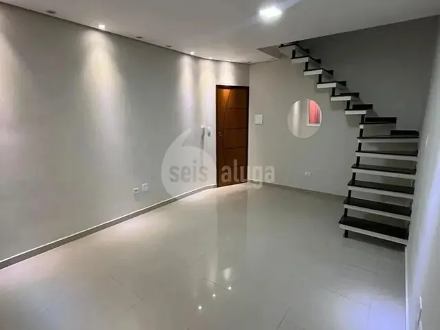 Imagem: O apartamento na cobertura possui 2 Dormitórios, 1 Suíte,